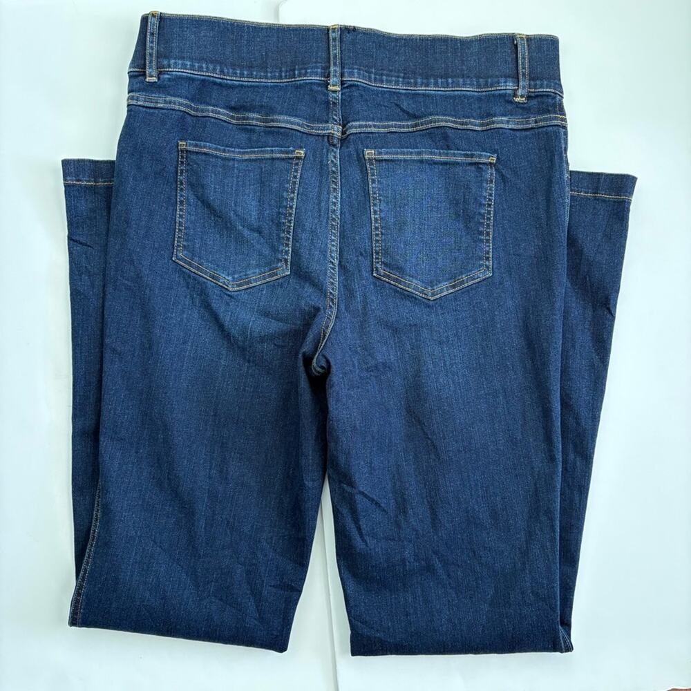 Spanx Dark Denim Flare Pull On Jeans - Picture 5 of 5
